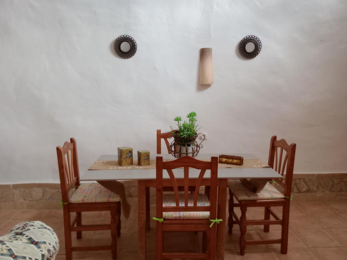 Casa Cueva Molino El Tarahalヴィラ エクステリア 写真